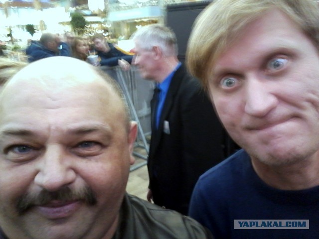 Андрей Рожков: один из самых узнаваемых участников шоу «Уральские пельмени», счастливый муж и отец