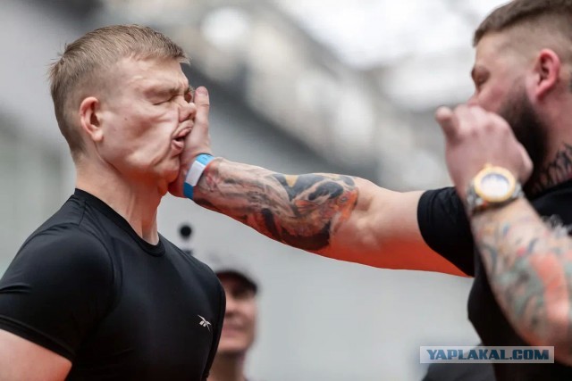 Как избавиться от отеков на лице с похмелья?