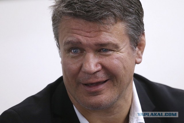 Тестирует пиво