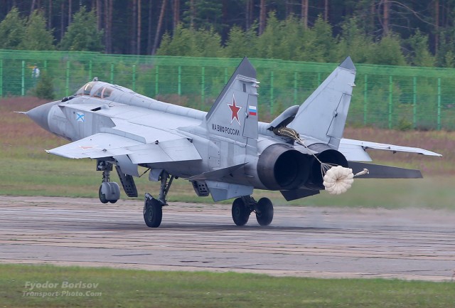 МиГ-31. Самому быстрому - 50!