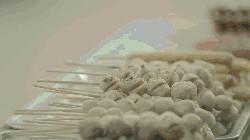 Помоги ближнему