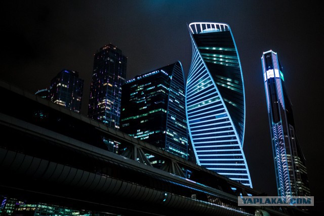 Ночные и вечерние фотографии Москвы