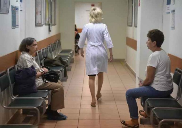 «19 лет работаю врачом в поликлинике»: Показываю настоящую медицину РФ изнутри — не ту, что показывают по телевизору (откровения