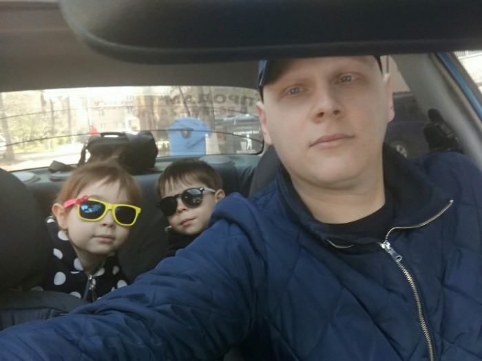 Большие папы и маленькие дети