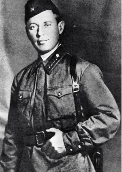 Как писатель, Михаил Шолохов погиб в январе 1942 года