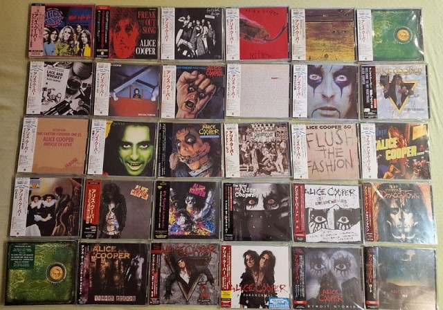Музыка и музыканты:«Alice Cooper» и их хиты