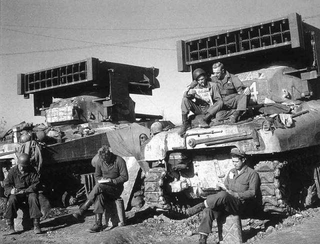 Немцы захватили «Катюшу» в 1941-м и скопировали её. Почему копия так и не стала «Катюшей»