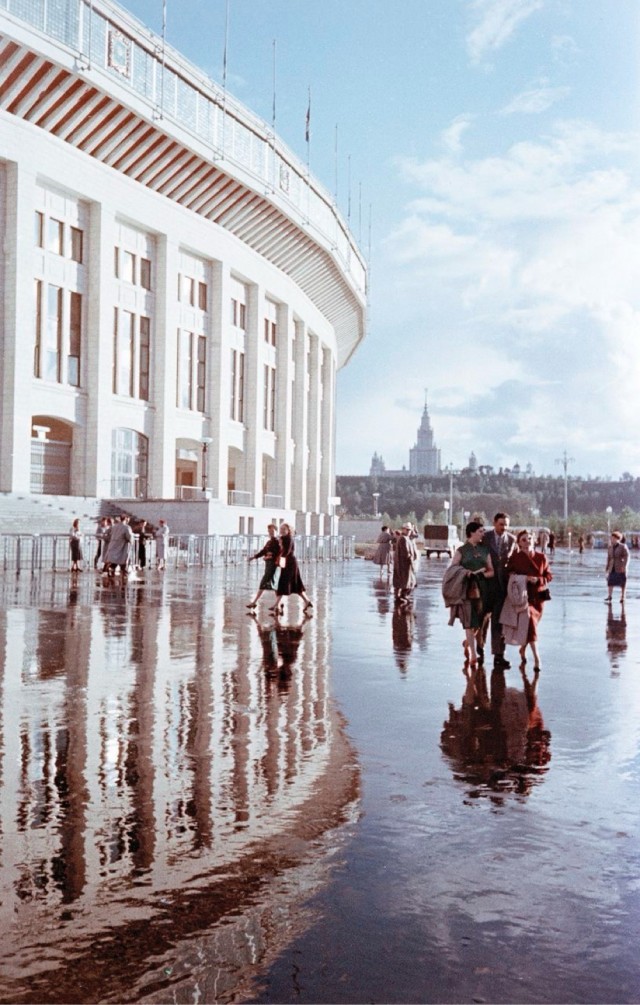 Москва и москвичи. Двадцатый век. 21.04.25