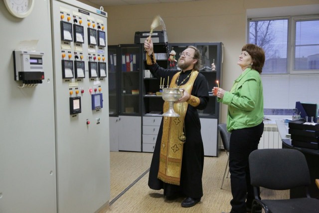 В России призвали компании освящать офисы ради сплочения коллектива