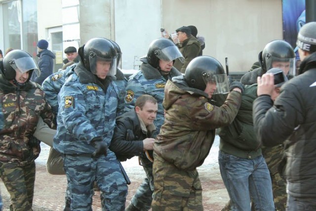 Власти Барнаула запретили митинг против блокировок интернета и политических репрессий, потому что в РФ «таких явлений» нет