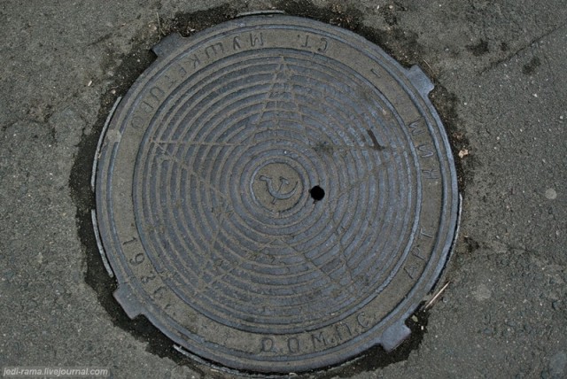 Крышки люков и их история