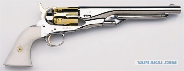 Револьвер Smith & Wesson