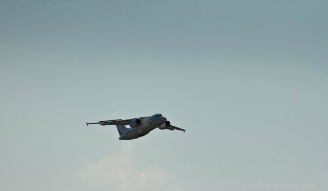 МАКС 2011