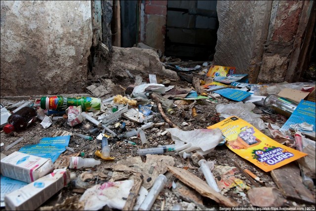 Ступеньки в ад. Обычная городская пятиэтажка