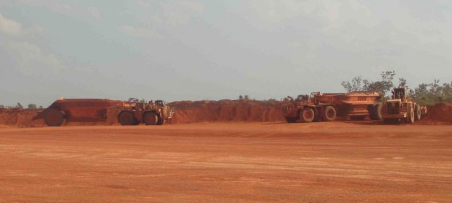 Гранд Каньон в США - древний карьер по промышленной добыче урана