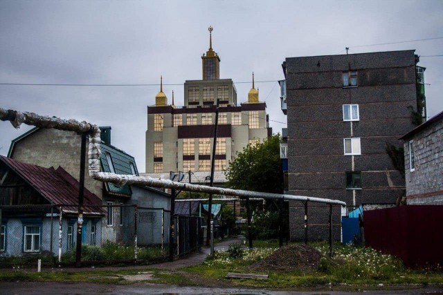 Россия - Родина суровых людей