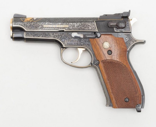 Пистолеты-револьверы 2. Красивых фото пост.