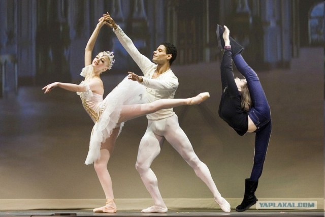 Фотожаба: Лук в метро