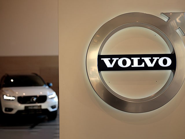 Отчет Volvo: только через 110000 км электроавтомобиль становится "чище" бензинового