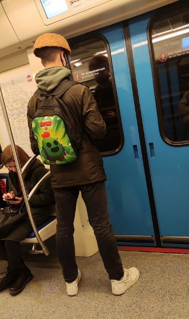 Экстремальные модники из нашего метро