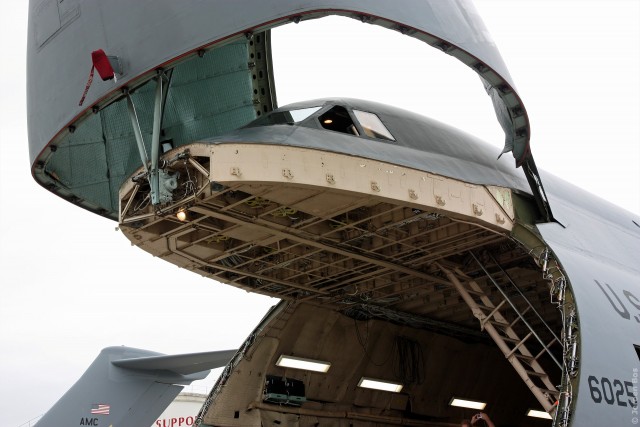 Lockheed C-5 Galaxy. Самый крупный военно-транспортный самолёт ВВС США