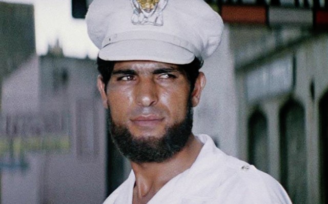 Мастер жезла Курбан Мазанов. Регулировщик в "Бриллиантовой руке"