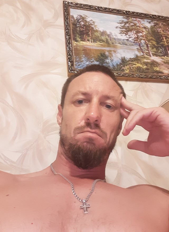 «Решил я как-то сбрить бороду. Что из этого получилось? Вот»