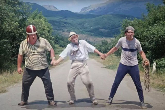 Убегаем от Совы -  центрального ранил  японский снайпер