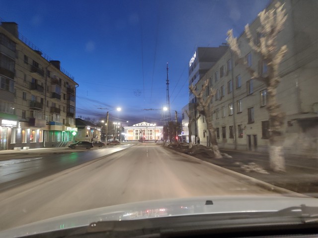 Кто откуда