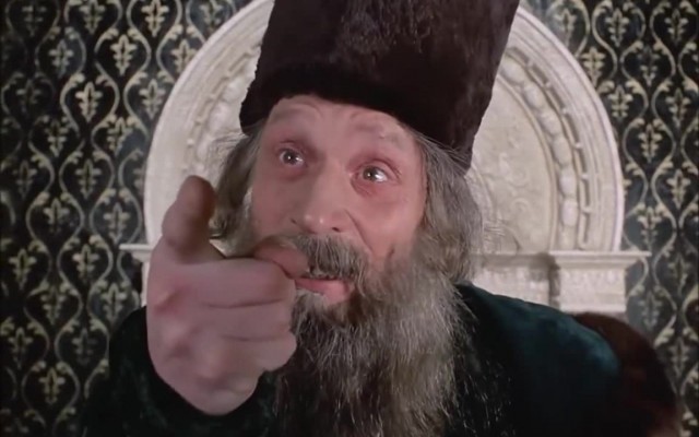 Навык управления квадрокоптером.