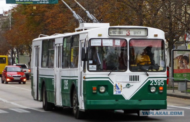 Троллейбусы ЗиУ-5