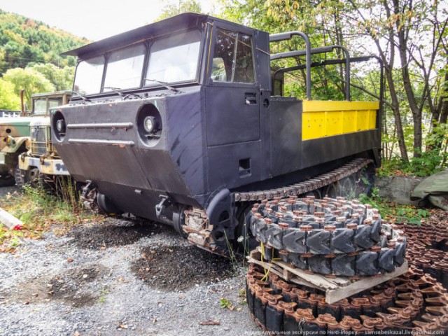 Раритетная военная техника в закромах пенсионера