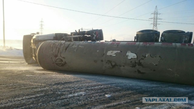 В аэропорту Норильска ветром снесло Boeing