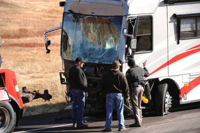 34 машины столкнулись на шоссе I-25