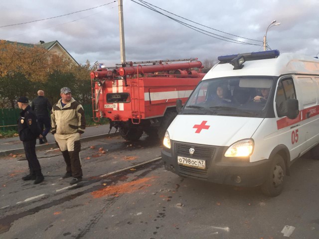 Очевидцы сообщают о сильном взрыве под Петербургом