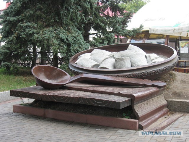 Необычные статуи мира