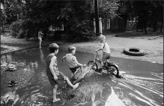 Детство босоногое