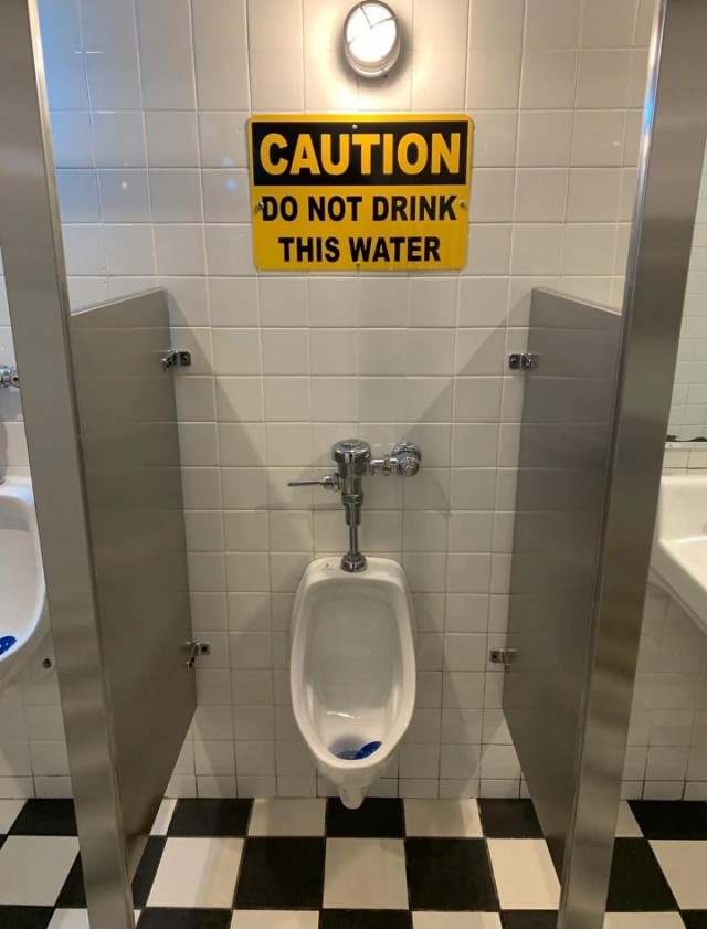 Немножко специфического юмора на аглицком!