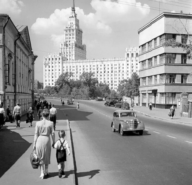 Москва и москвичи. Двадцатый век. 29.03.26