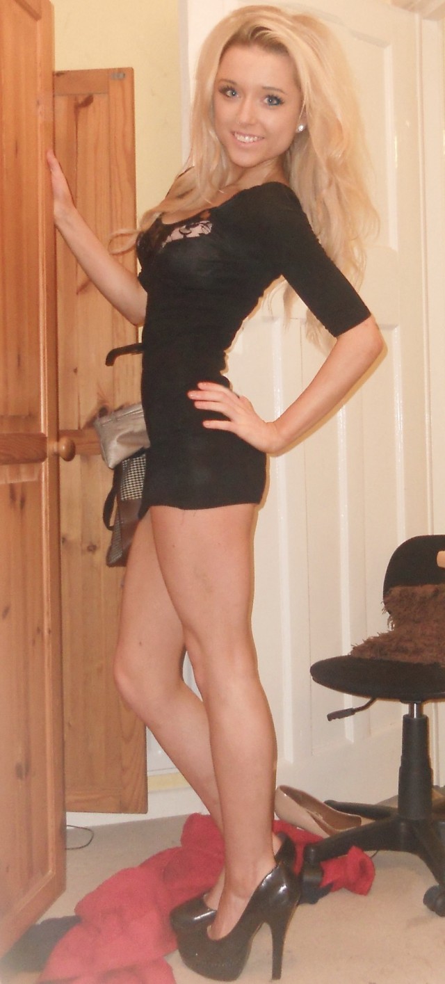 chloe harwood in answer #1653142