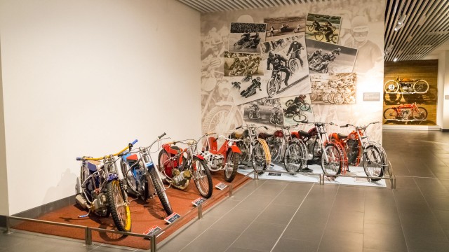 Крупнейший технический музей России в провинциальном городке, в котором ЯПлакал. Часть 1