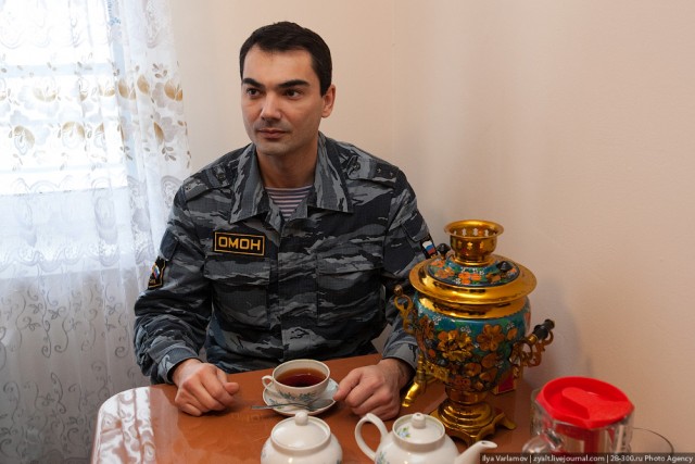 Где и как живет ОМОН