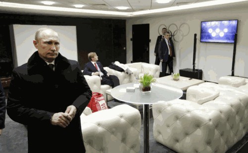 Когда Путин не смотрит