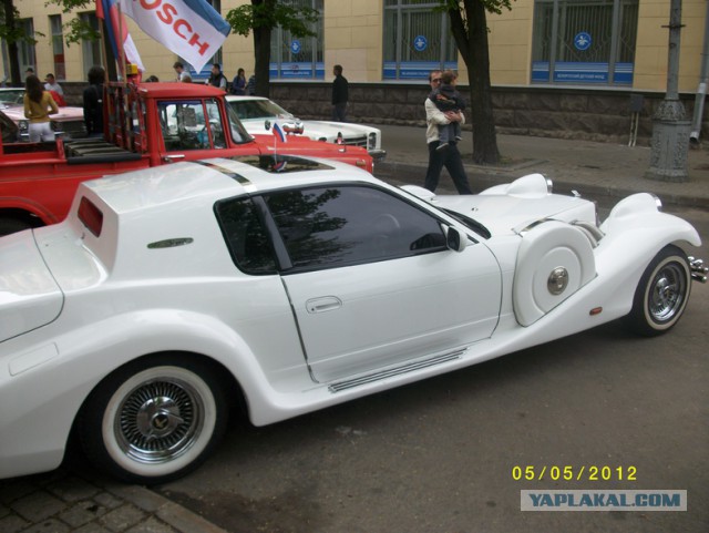 Старые автомобили на улицах Нью-Йорка - 21