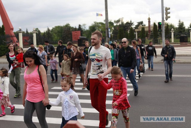 Один счастливый день для детишек из детдома