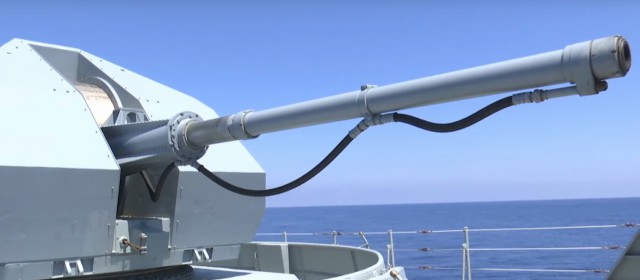 Российские «Адмирал Эссен» и «Краснодар» обстреляли объекты ИГ в Пальмире