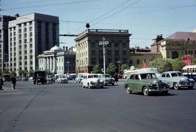Кадры из автомобильной жизни СССР
