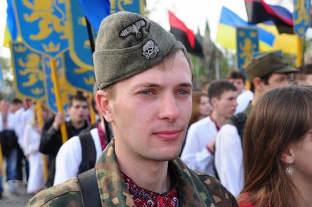 Украина хочет мира и не намерена продвигаться на оккупированные территории силовым путем – секретарь СНБО