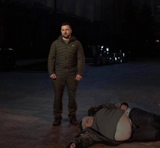 Трехметровый Зеленский доминирует над Геранью