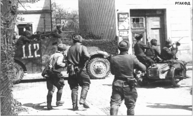 1942 White M3A1 Scout Car. Автопятница №140
